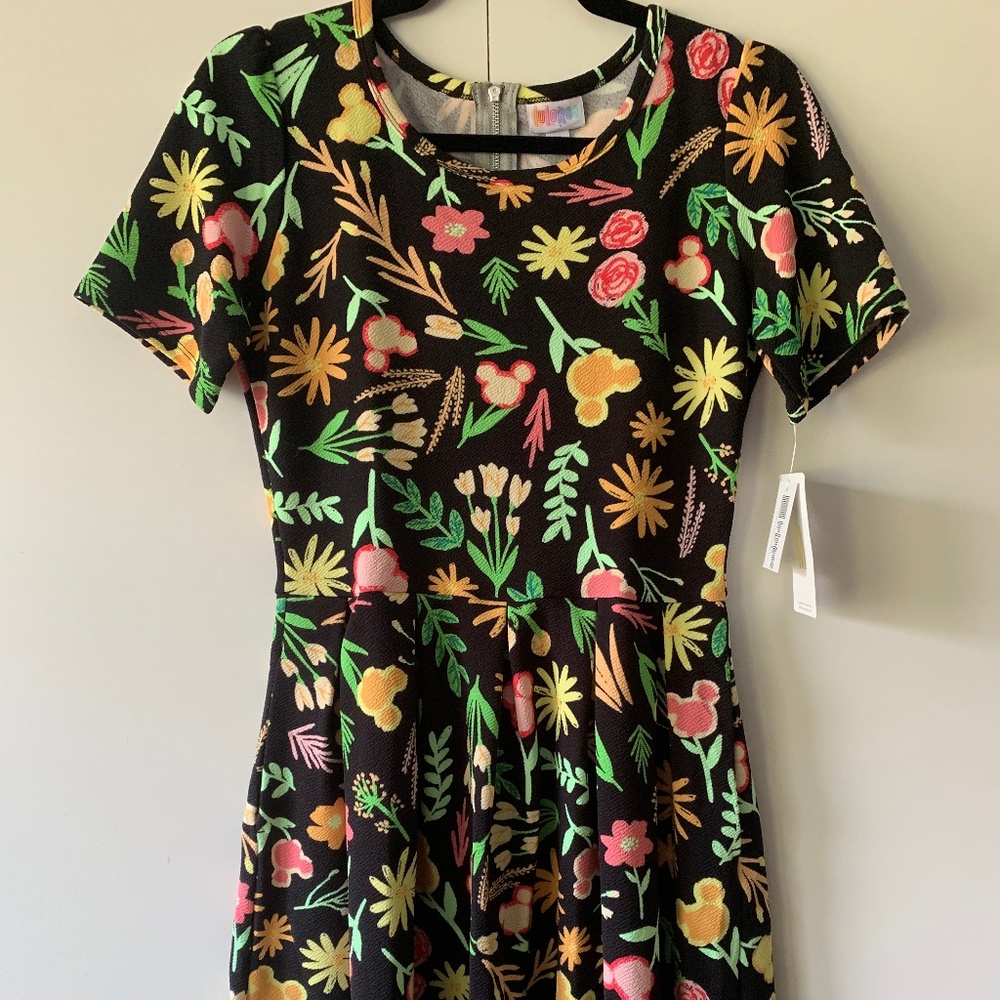 NWT LuLaRoe Collection for Disney Amelia